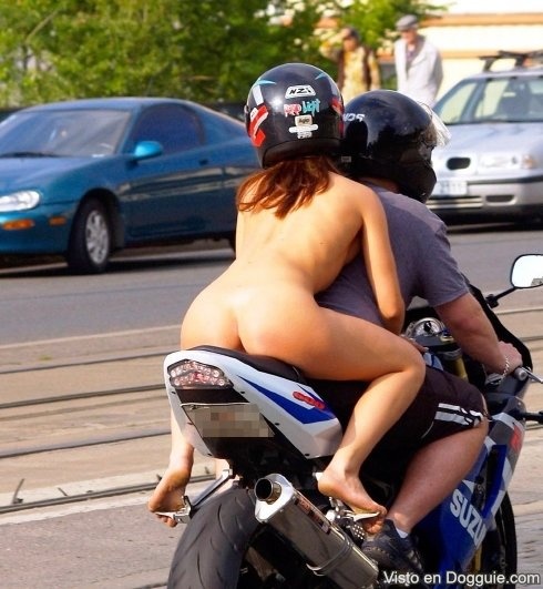 Pic Woman Riding Motorcycle Naked