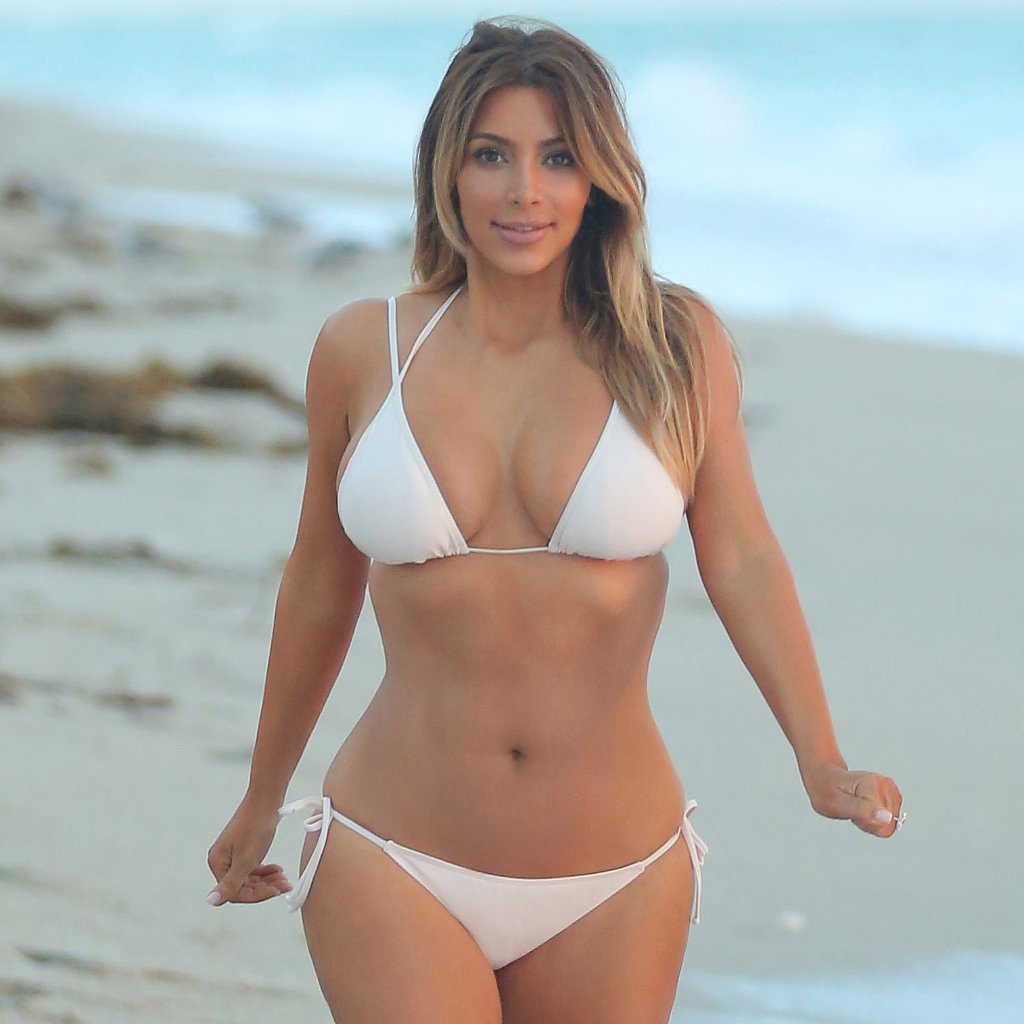 Bikini Sexy Celebrity Kim Kardashian Posing And Masturbating