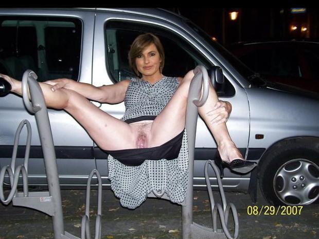 Has mariska hargitay ever posed nude