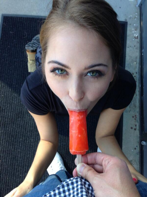 brunette blue eyes porn beautiful brunette with blue eyes sucking on a  popsicle like shes - XXXPicz