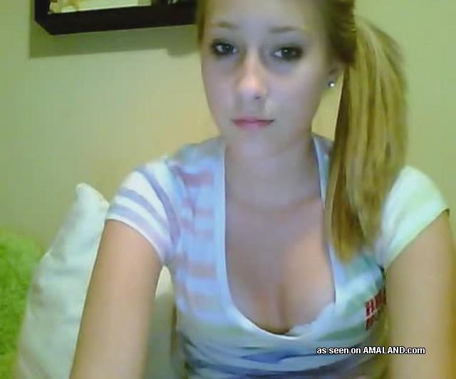 Blonde Teen Sucks Dildo Webcam