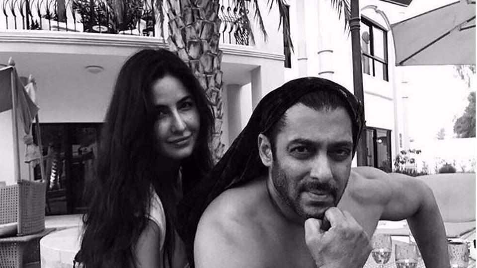 did salman khan pose nude with katrina kaif well we can see the shorts -  XXXPicz