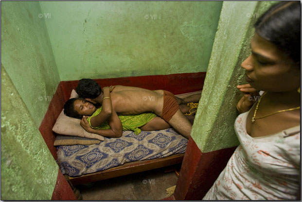 indian shemale desi kinnar hijda nude sexy images - XXXPicz